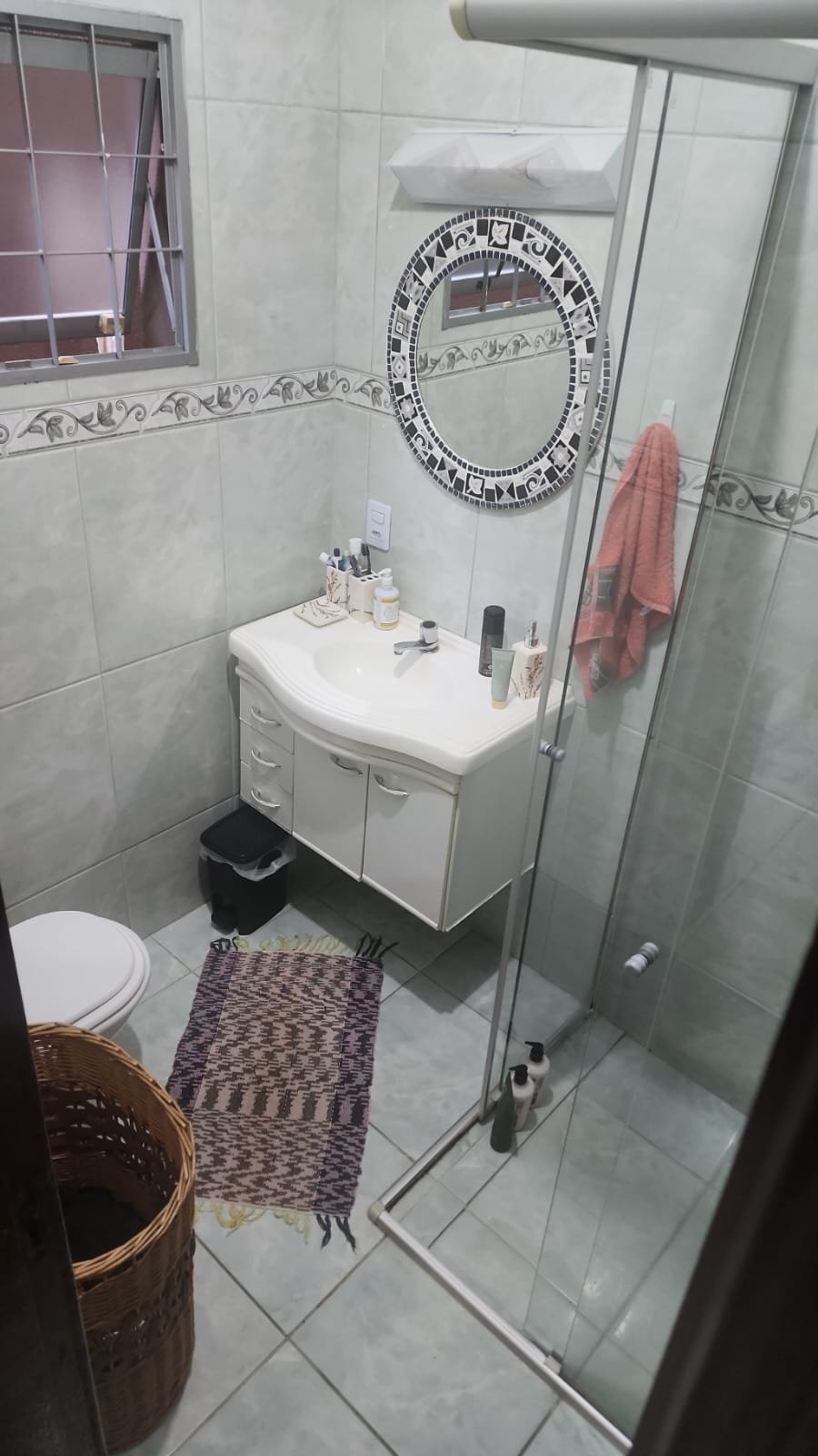 🛏️ Suíte 2 - piso inferior (Quarto 5)